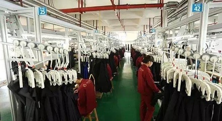 “互联网+服装”的融合与创新 重庆段氏服饰的大数据与“蜘蛛网”营销实践